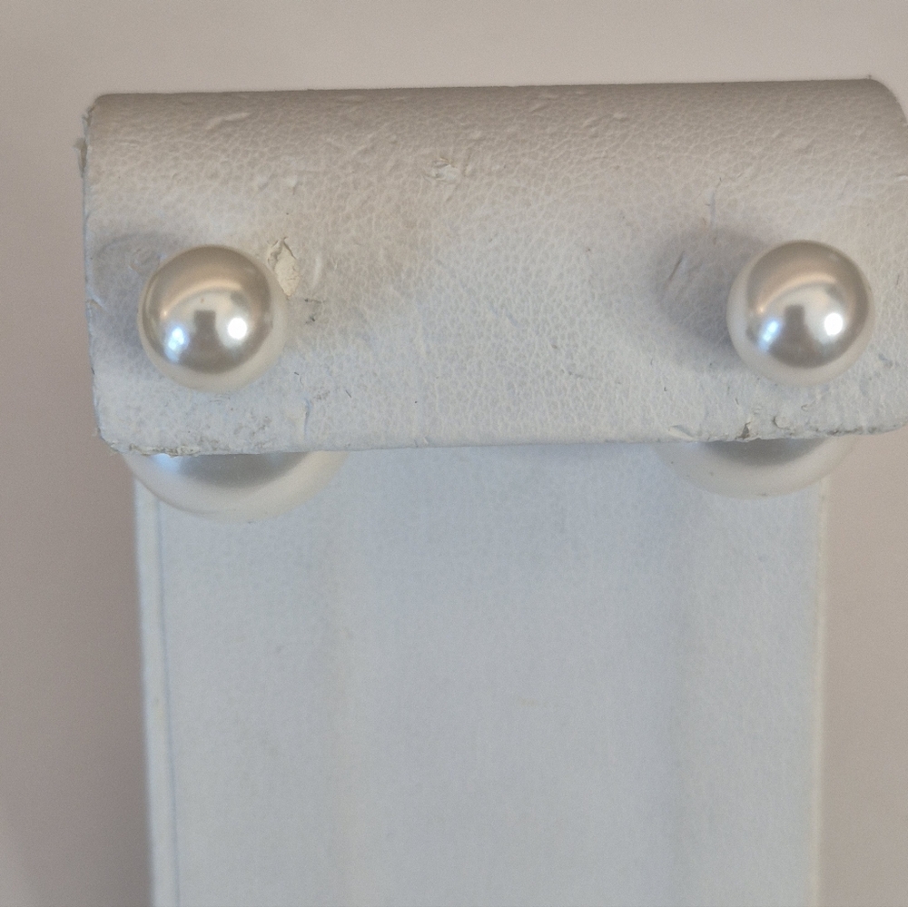 14k Reversible Pearl Earrings - Picture 9 of 10